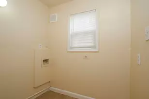 319 S 6th St, La Porte, TX 77571 - Photo 16