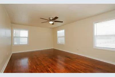 319 S 6th Street, La Porte, TX 77571 - Photo 14