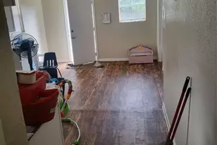 3502 Europa St, Houston, TX 77022 - Photo 8