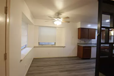 8419 Roos Road, Houston, TX 77036 - Photo 10