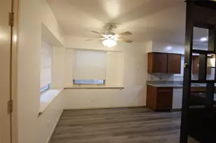 8419 Roos Rd, Houston, TX 77036 - Photo 10