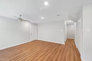 8120 Laura Koppe Rd, Houston, TX 77028 - Photo 10