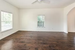 1105 Erin St, Houston, TX 77009 - Photo 14
