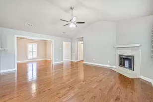 15718 Bougainvilla Ln, Friendswood, TX 77546 - Photo 12