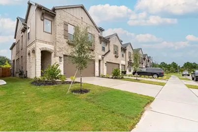 6522 Bramble Cove Lane, Fulshear, TX 77441 - Photo 2