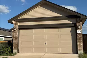 204 Lucky Texan Rd, Jarrell, TX 76537 - Photo 2