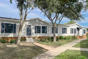 516 Stafford Spring Ave, Stafford, TX 77477 - Photo 6