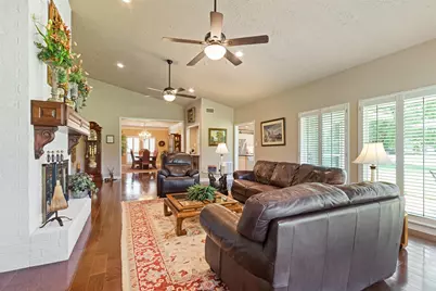 6002 Coral Ridge Road, Houston, TX 77069 - Photo 12
