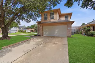 9811 Retherford Dr, Houston, TX 77086 - Photo 2