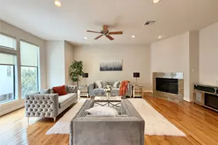 1910 Woodbury St, Houston, TX 77030 - Photo 2