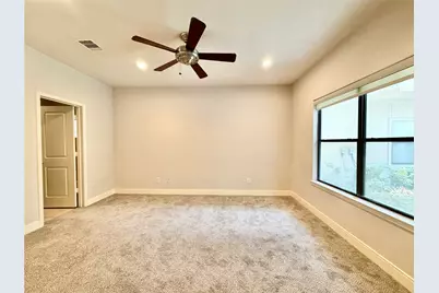 1910 Woodbury Street, Houston, TX 77030 - Photo 6