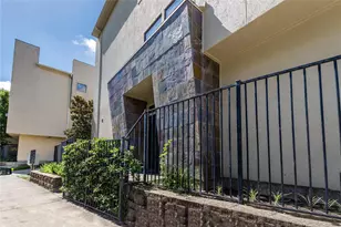 1910 Woodbury St, Houston, TX 77030 - Photo 24