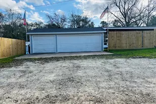 690 N Barbee St, Lovelady, TX 75851 - Photo 6