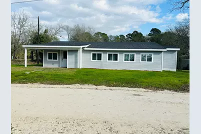 690 N Barbee Street, Lovelady, TX 75851 - Photo 2