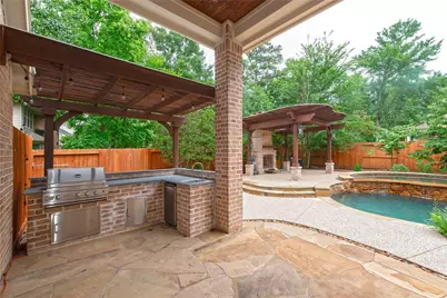 15 Pawprint Place, The Woodlands, TX 77382 - Photo 48