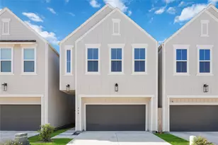 303 Charlock St, Houston, TX 77022 - Photo 2