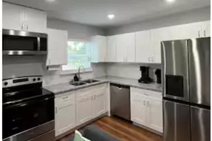 6615 Bacher St, Houston, TX 77028 - Photo 2