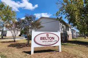 724 E Ave N, Belton, TX 76513 - Photo 1