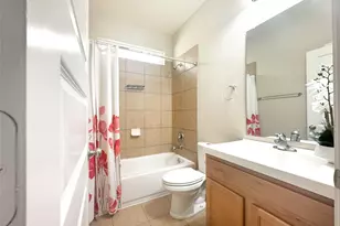 22214 Meandering Springs Dr, Spring, TX 77389 - Photo 10