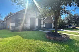 22214 Meandering Springs Dr, Spring, TX 77389 - Photo 2