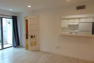 3220 69th St, Galveston, TX 77551 - Photo 4