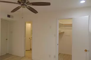 3220 69th St, Galveston, TX 77551 - Photo 16