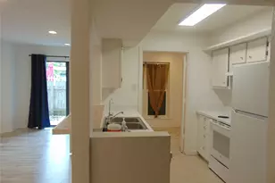 3220 69th St, Galveston, TX 77551 - Photo 6