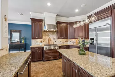 2504 Baywater Canyon Drive, Pearland, TX 77584 - Photo 12
