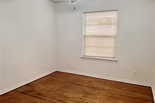 4057 Woodfox St, Houston, TX 77025 - Photo 12