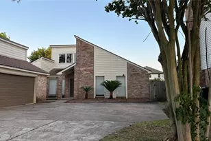 11503 Briar Forest Dr, Houston, TX 77077 - Photo 2