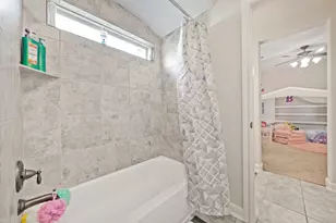 4222 Grand Sunnyview Ln, Houston, TX 77084 - Photo 32
