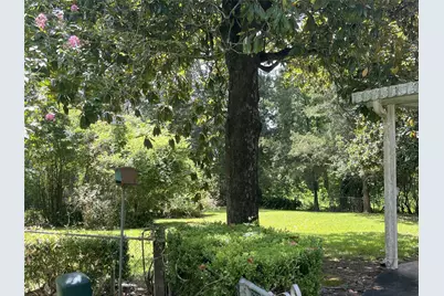 149 Hickory Hollow, Onalaska, TX 77360 - Photo 2