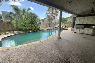 8322 Castle Pond Ct, Houston, TX 77095 - Photo 1