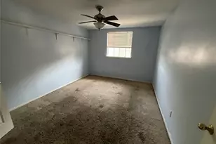 8322 Castle Pond Ct, Houston, TX 77095 - Photo 12