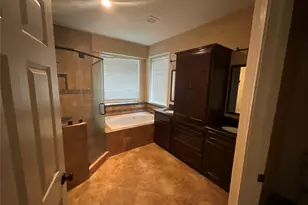 8322 Castle Pond Ct, Houston, TX 77095 - Photo 6