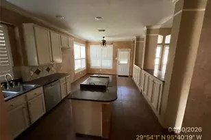 8322 Castle Pond Ct, Houston, TX 77095 - Photo 6