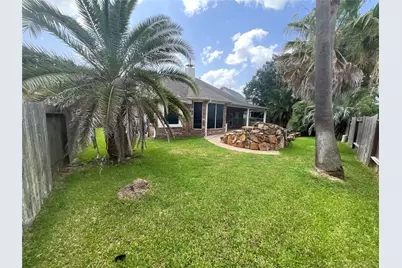 8322 Castle Pond Court, Houston, TX 77095 - Photo 4