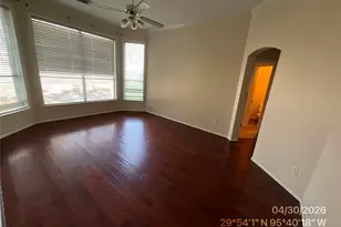 8322 Castle Pond Ct, Houston, TX 77095 - Photo 10