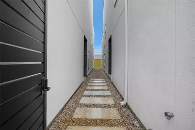 315 Palmer Street, Houston, TX 77003 - Photo 2