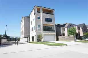 1602 Janak Garden Ln, Houston, TX 77055 - Photo 2