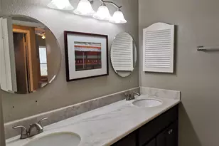 7950 N Stadium Dr, Houston, TX 77030 - Photo 18