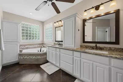 28333 Timber Oaks Court, Magnolia, TX 77355 - Photo 20