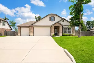 6130 Hazel Lk Dr, Conroe, TX 77303 - Photo 1