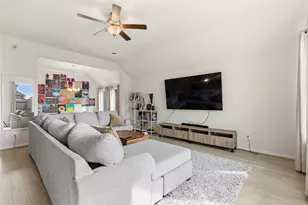 2602 Arbor Edge Crossing, La Marque, TX 77568 - Photo 8
