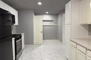 23515 Briarcreek Blvd, Spring, TX 77373 - Photo 2
