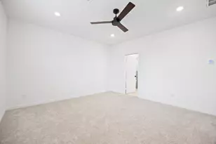 6430 Downey Ln, Rosharon, TX 77583 - Photo 14
