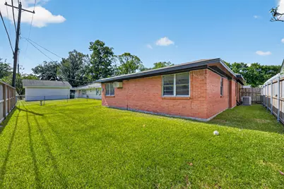 6131 Birdwood Road, Houston, TX 77074 - Photo 22