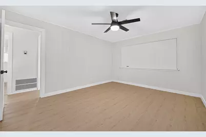 6131 Birdwood Road, Houston, TX 77074 - Photo 16