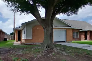 3150 Kelling St, Houston, TX 77045 - Photo 1