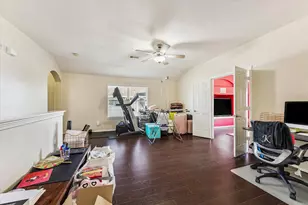 2328 Shadow Falls Ln, Pearland, TX 77584 - Photo 8